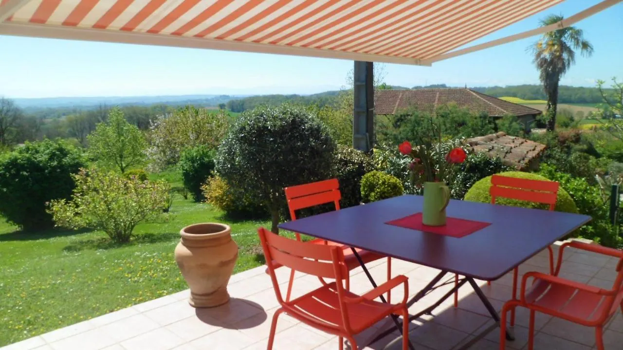 בית נופש Maison Au Charme Champetre - Monlaur-Bernet צרפת